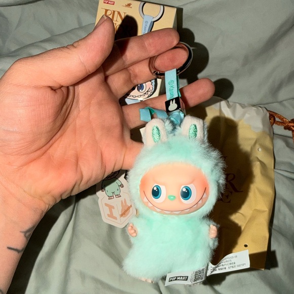 PopMart Pin For Love Letter - I - Picture 8 of 13